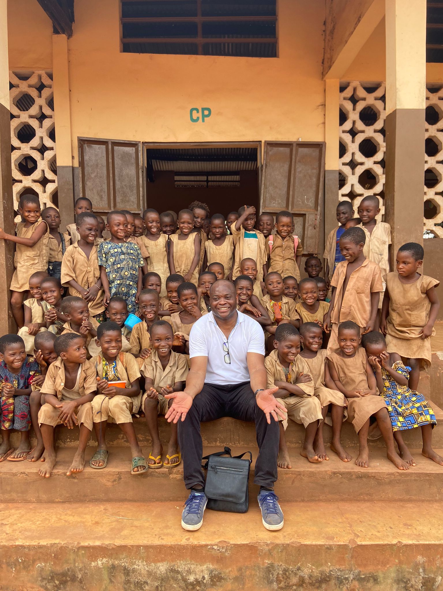 Enfants africains souriants